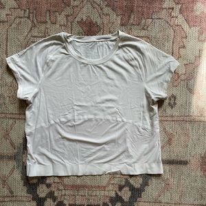 Lululemon cropped t-shirt in white